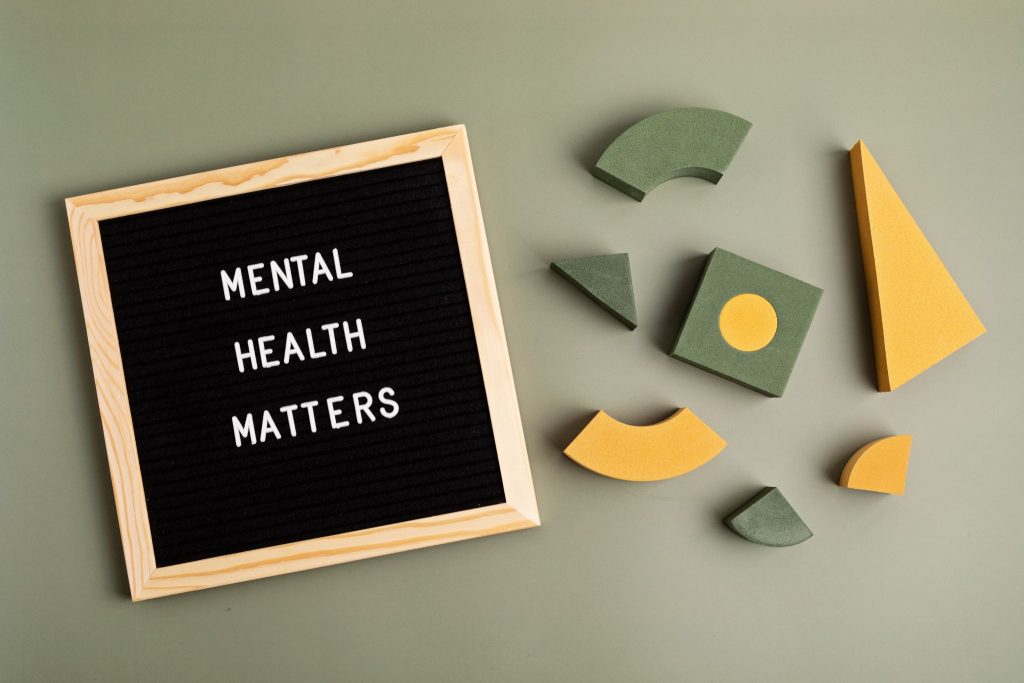 What mental health resources are available for individuals in crisis?